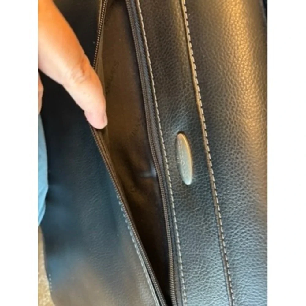 Samsonite Zip-Around Vinyl 3-Ring Padfolio with calculator Business Case Handle